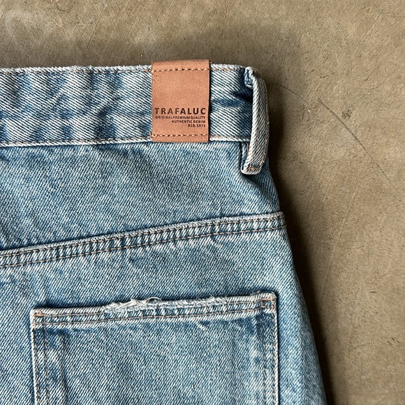 TRAFALUC light wash denim skirt - Picture 6 of 6